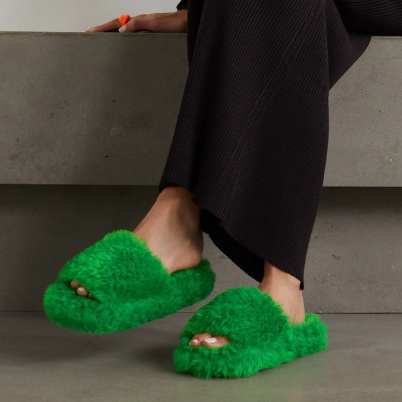 Bottega Veneta Genuine Shearling Slide Sandal Green Size 39 EU - Picture 1 of 17